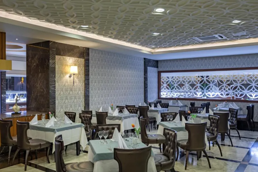 Royal Holiday Palace Hotel 5*-43