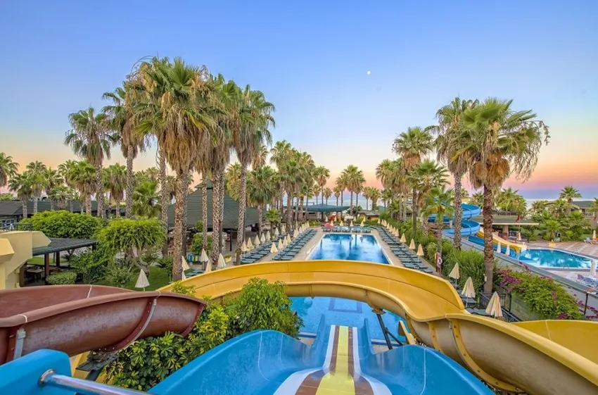 MERYAN HOTEL  5*-7