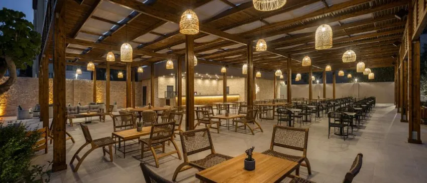 KAIA CORACESIUM  4*-53