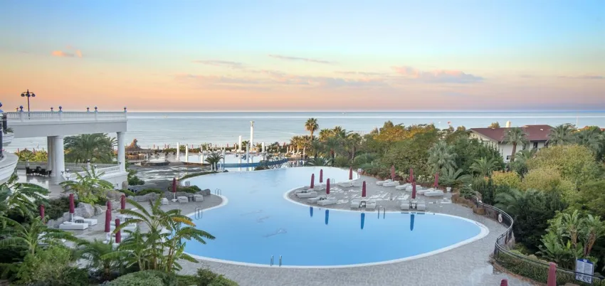 STARLIGHT RESORT SPECIAL ROOMS  5*-12