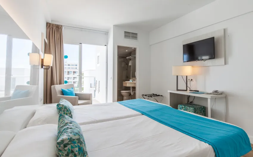 Blue Sea Cala Millor 3*-13