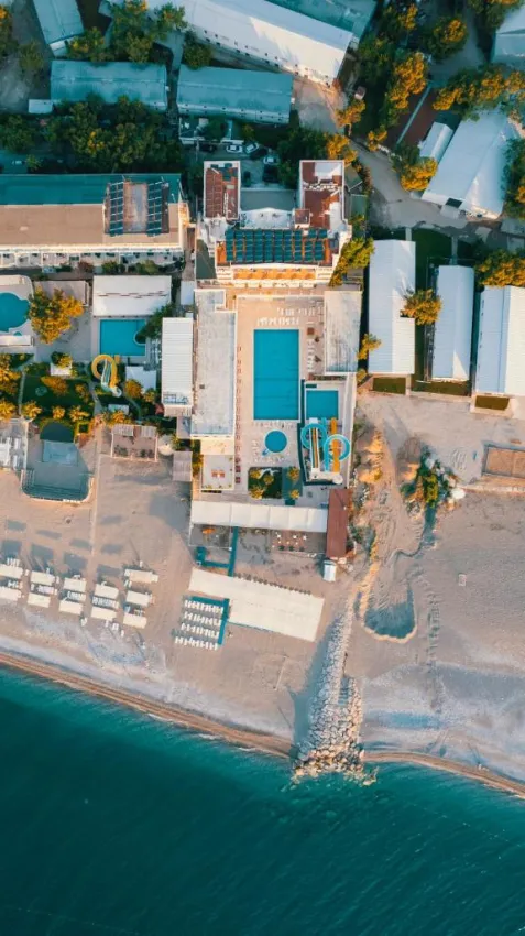 LA PERLA HOTEL  4*-9