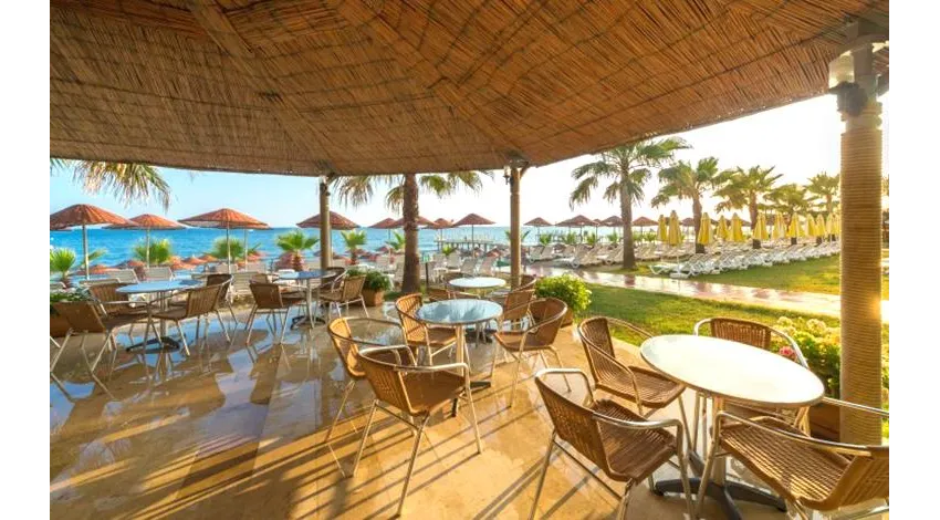 CLUB DIZALYA  4*-8
