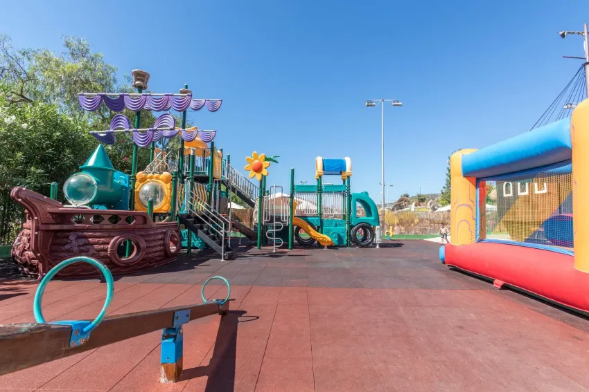 Zafiro Palmanova 4*-21