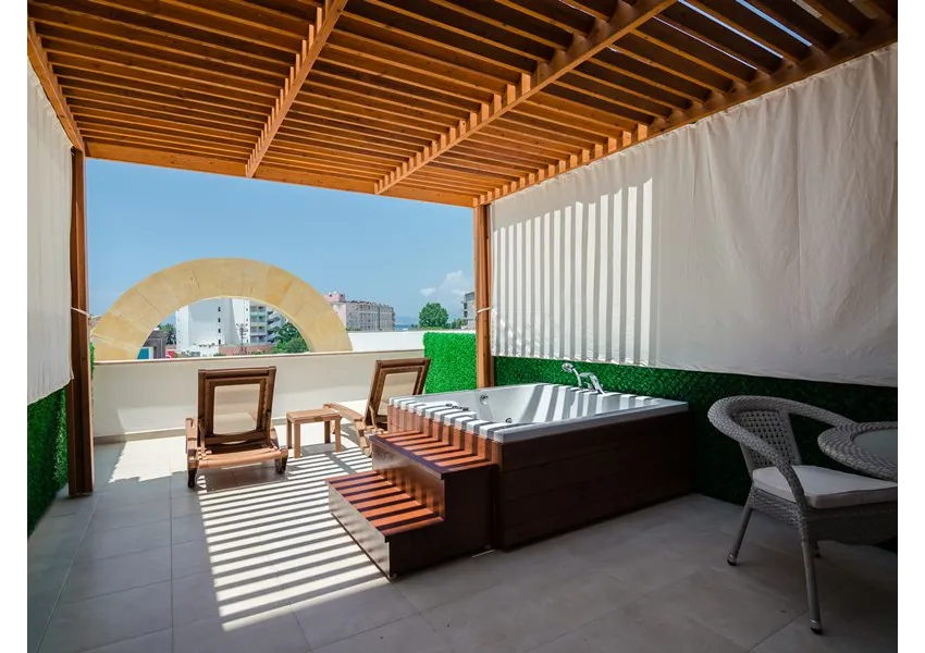 THE LUMOS DELUXE RESORT HOTEL & SPA  5*-10