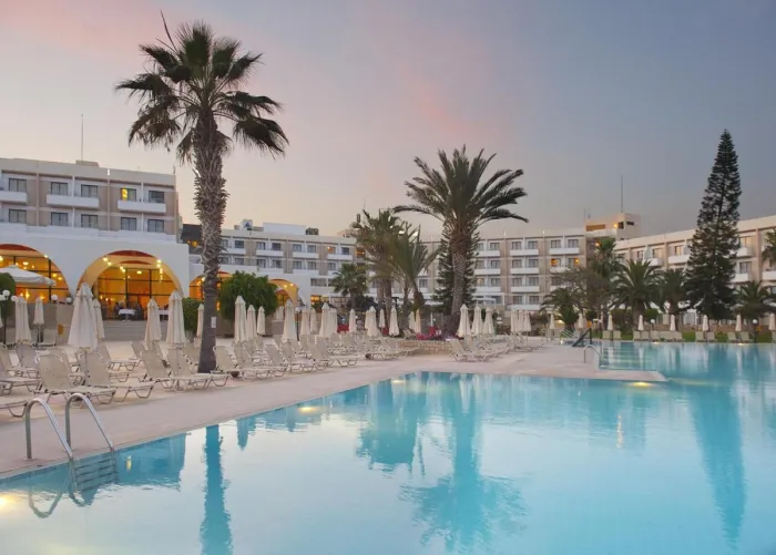 Louis Phaethon Beach 4* - Paphos - Cipru