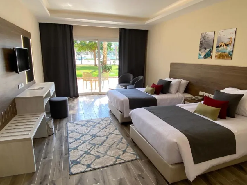 AMWAJ OYOUN HOTEL & RESORT  5*-54
