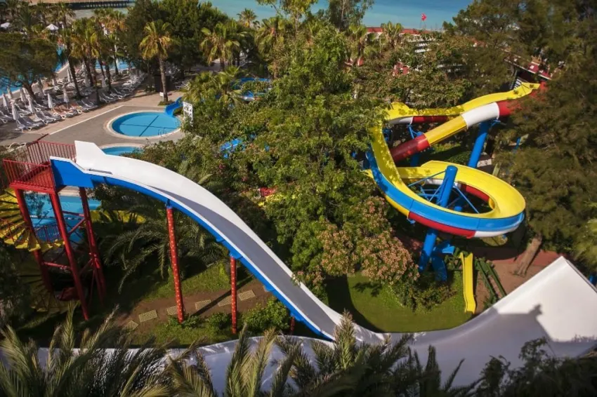 Delphin Botanik Hotel & Resort 5*-5
