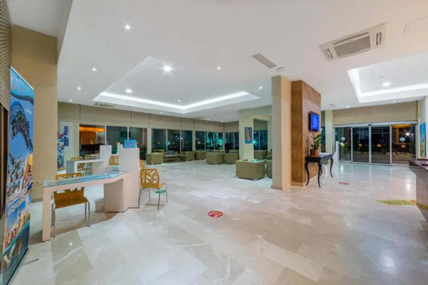 JUSTINIANO CLUB PARK CONTI  5*-7