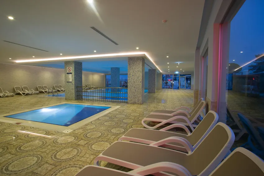 Water Side Resort & Spa 5*-35
