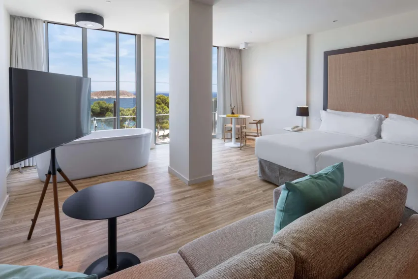 Melia South Beach 4*-338