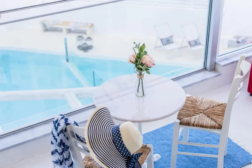 Kouros Home 3*-20