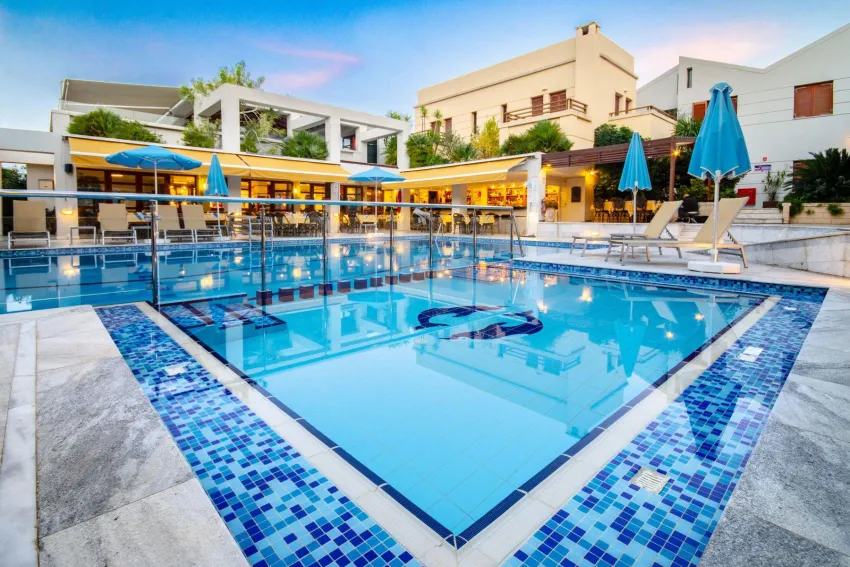 Anais Collection Hotels and Suites 3*-4