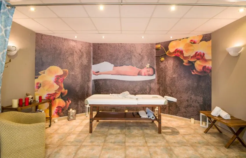 KALYVES BEACH HOTEL 4*-15