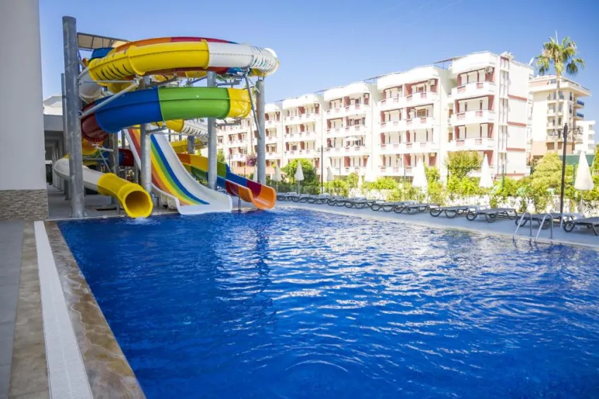 GRAND KOLIBRI PRESTIGE & SPA  5*-32