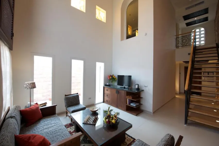 FORT ARABESQUE THE WEST BAY (ADULTS ONLY 16+)  4*-22