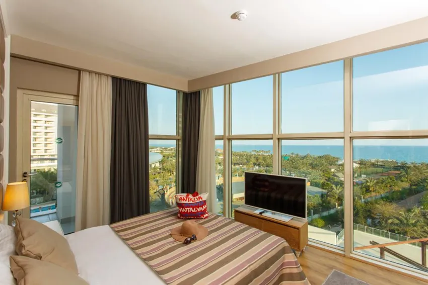 SHERWOOD EXCLUSIVE LARA  5*-5