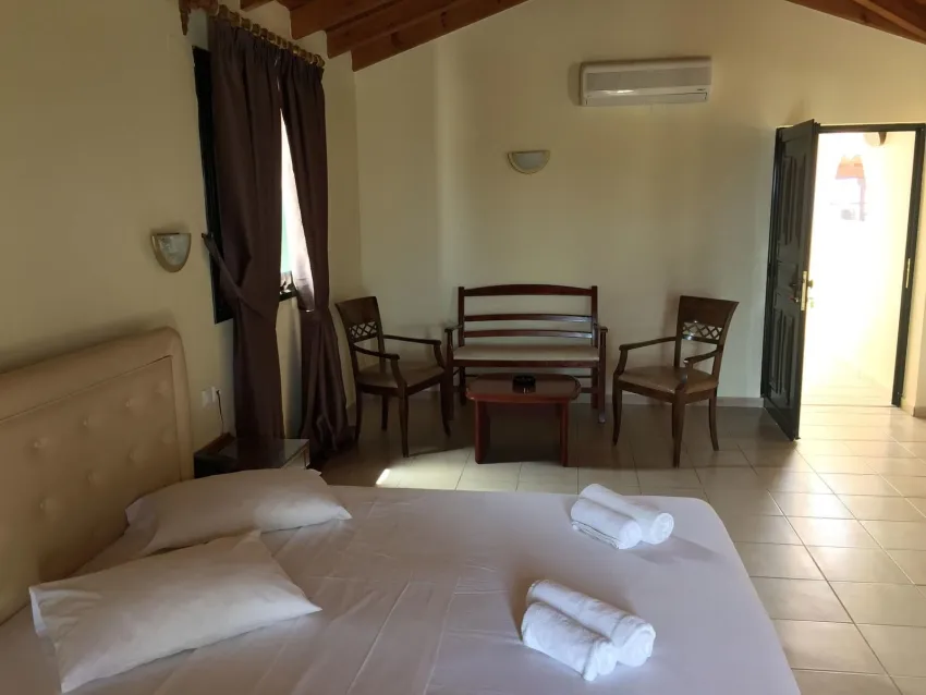 Diogenis Blue Palace 4*-14