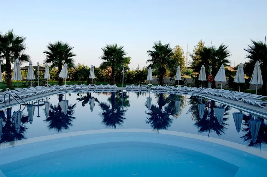 AMELIA BEACH RESORT & SPA  5*-13