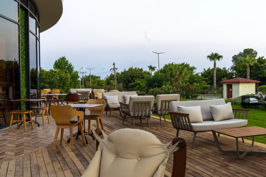 Side Square Hotel 4*-5