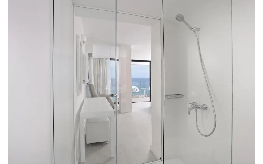 Iberostar Waves Cala Millor 4*-9