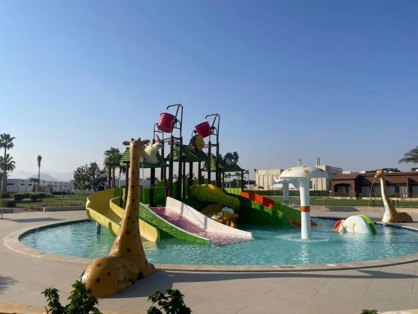 Invidia Coral Beach Tiran 5*-16