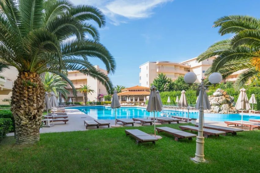 Sun Beach Resort 4*-6