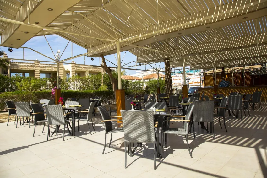 Cataract Resort 4*-6