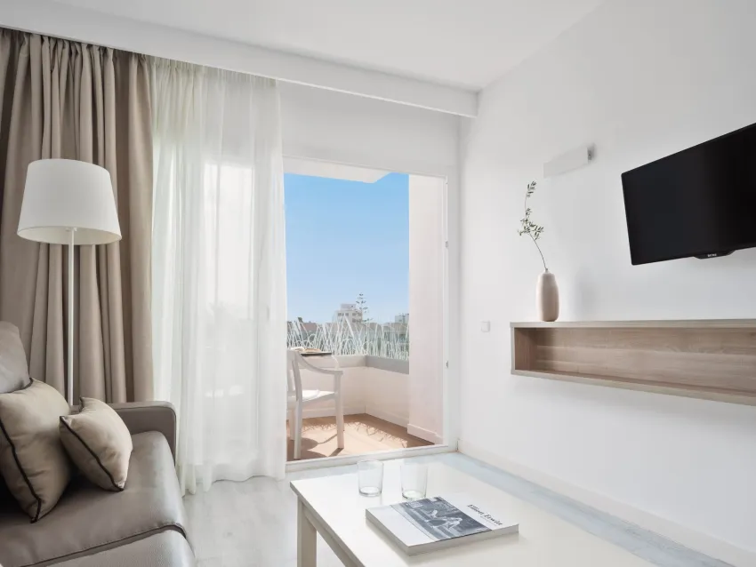 Puerto Azul Suite Hotel 4*-7