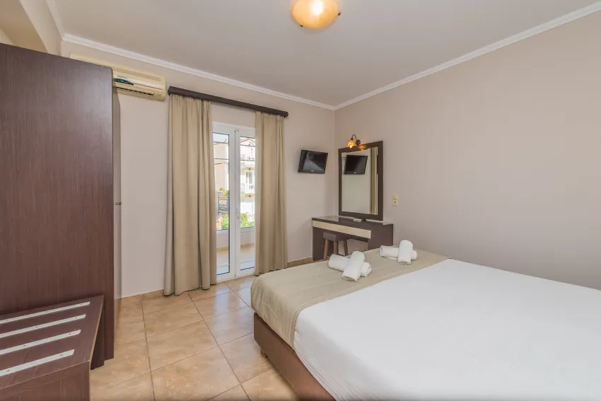 Porto Planos Beach 4*-8