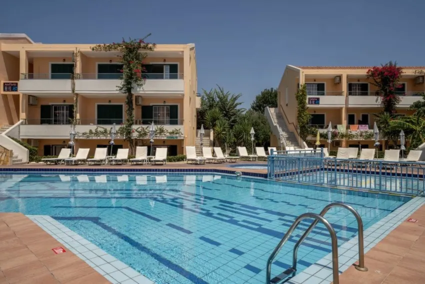 Oscar Hotel 3*-3
