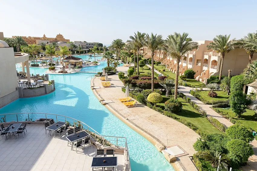 PRIMA LIFE MAKADI RESORT & SPA  5*-8
