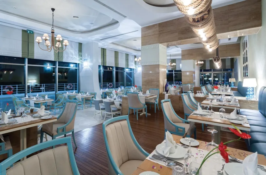 Titanic Deluxe Lara 5*-5