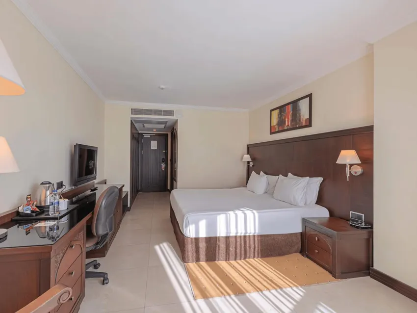 Crowne Plaza Antalya 5*-2