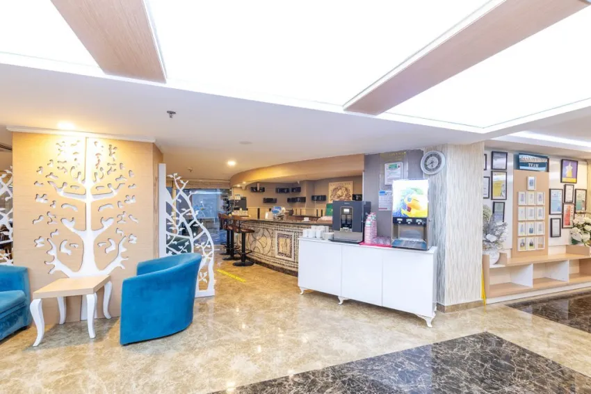 SANDY BEACH HOTEL  4*-25