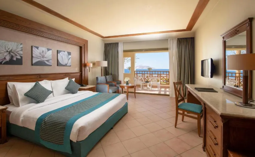 CHARMILLION CLUB RESORT  5*-19