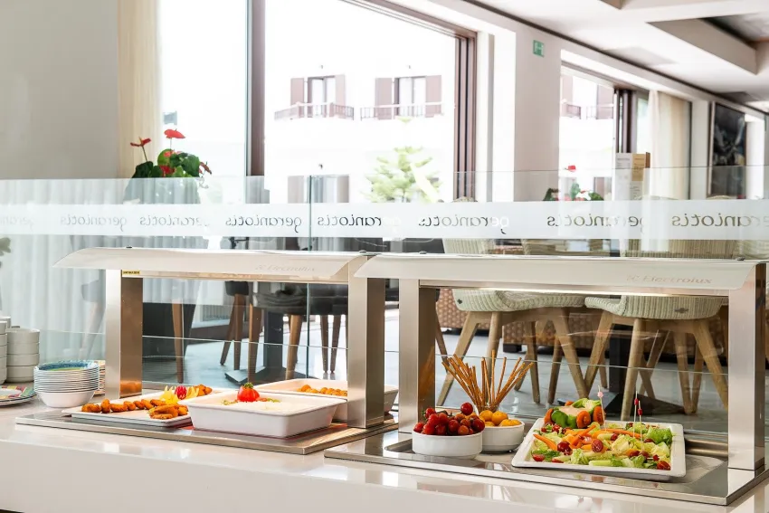 Geraniotis Beach Hotel 4*-11