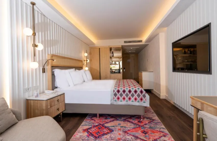 Lara Barut Collection 5*-98