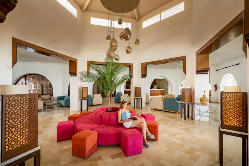 MONARQUE CLUB RIVAGE MONASTIR  4*-33