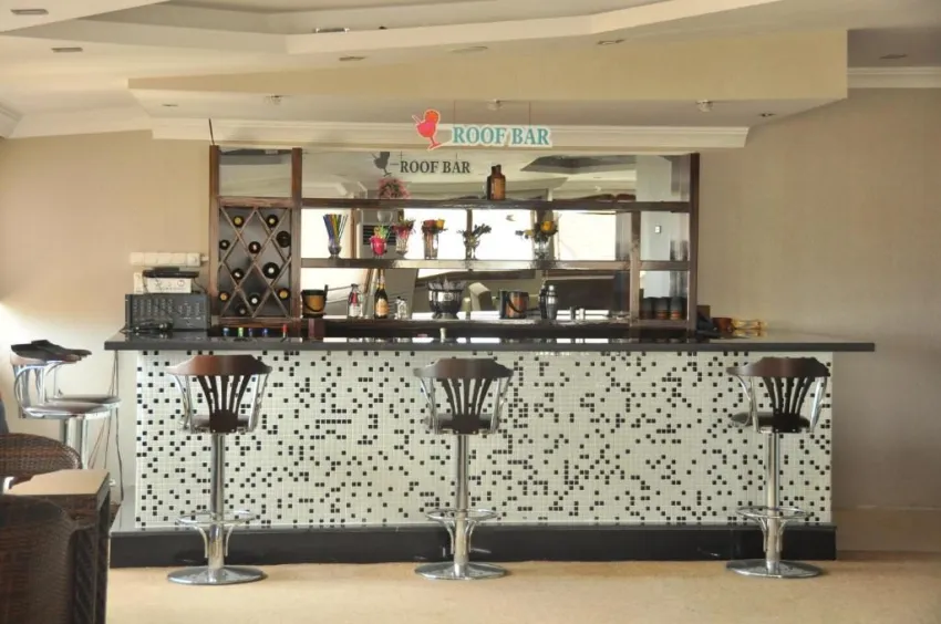 LONICERA CITY KLEOPATRA  3*-2