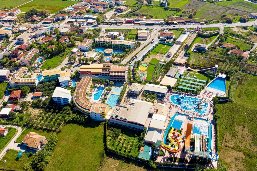 Caretta Beach Resort and Water Park 4*-2