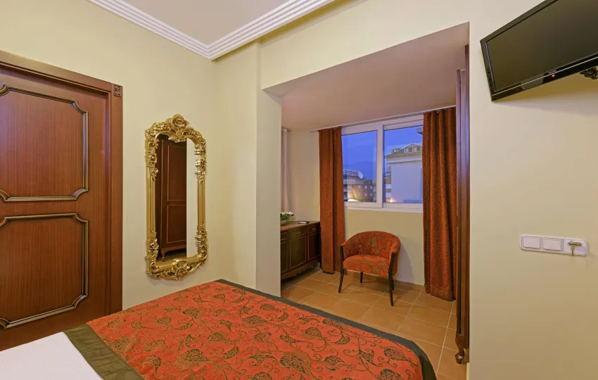 Antique Roman Palace (Adults Only 16+) 5*-37