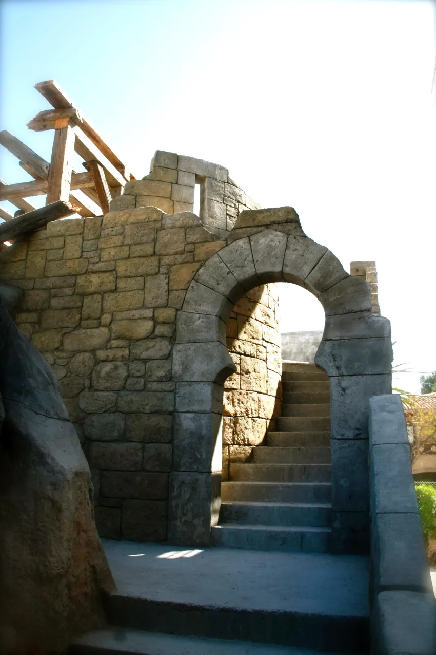 Pirates Village Apartments -6