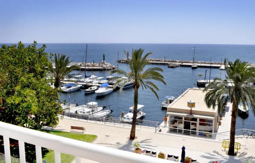 Catalonia Del Mar 4*-58