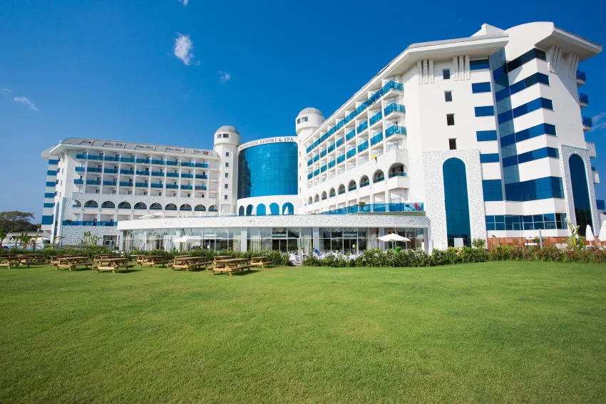 Water Side Resort & Spa 5*-8