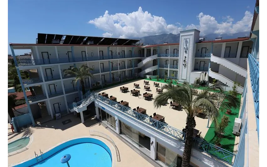 Alexius Beach Hotel 4*-1