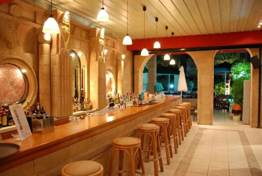 Laganas Beach hotel (ex- Eugenia ) 2*-9