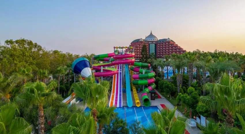 DELPHIN PALACE  5*-17