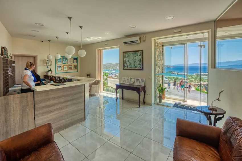 Elounda Residence Resort and Waterpark 4*-4