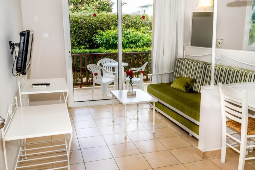 Aktea Beach Village 4*-9